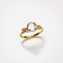 The Stella Oval Ring